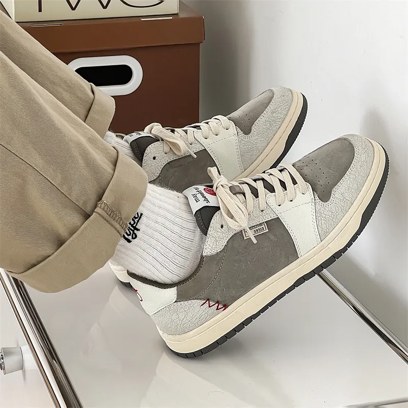 Journey Of Inspiration Abrasion Resistant Breathable Low Top Skateboard Shoes Men's Gray-4