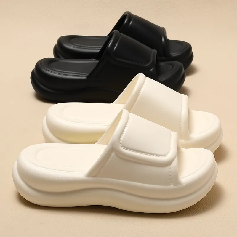 Ganshu Slippers / Home Slippers-1