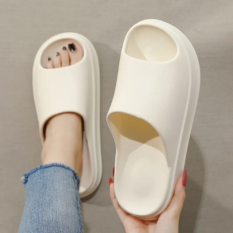 Ganshu Slippers / Home Slippers-7