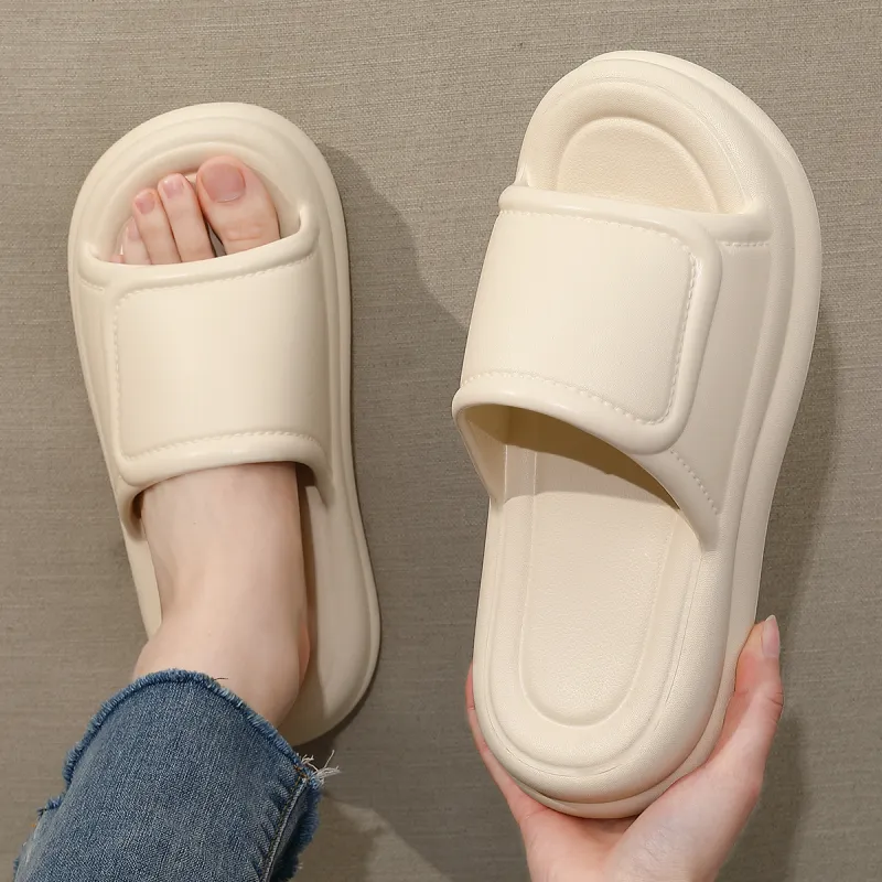 Ganshu Slippers / Home Slippers-4