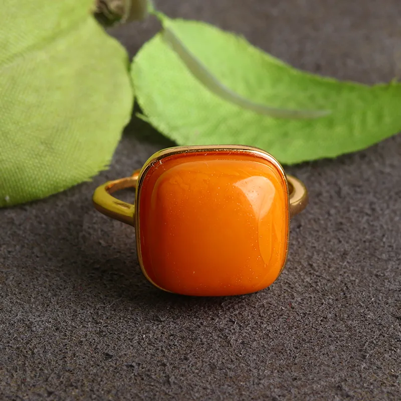 Oushuo Jewelry Amber & Beeswax Jade Rings Unisex-1
