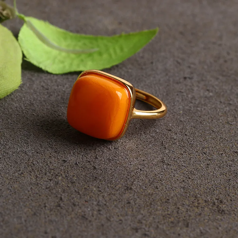 Oushuo Jewelry Amber & Beeswax Jade Rings Unisex-3