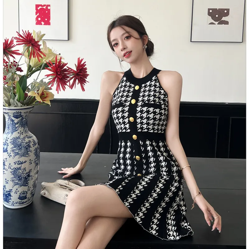 Garbege Sleeveless Dress Women's-4