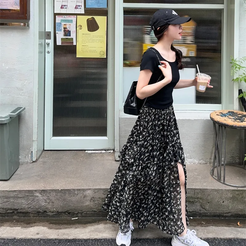 Garbege Casual Long Skirts Women's Black Floral-5