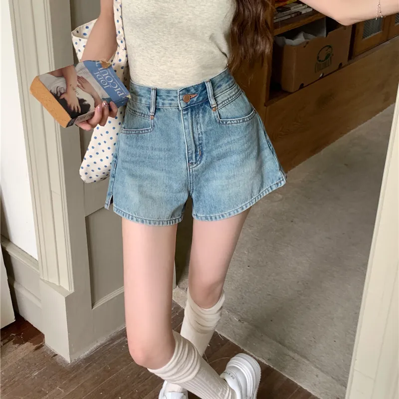 Garbege Denim Shorts Women's Blue Hot Pants-3