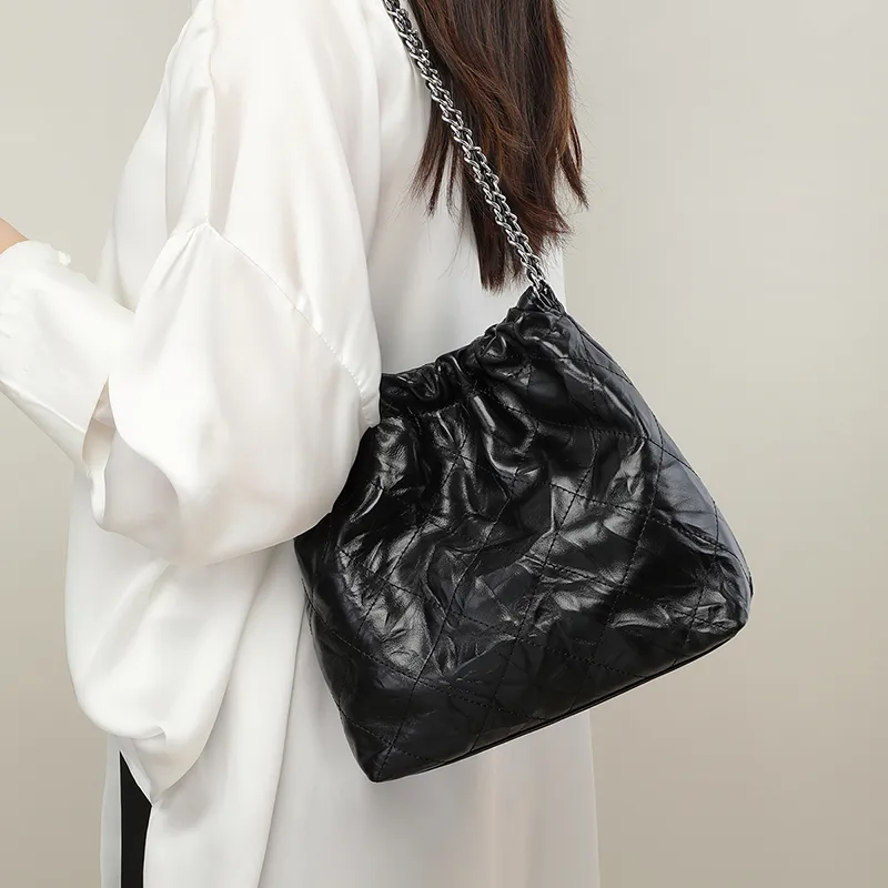 COMELY Cow Leather Patchwork Synthetic Leather Bucket Bag Chain Trash Bag Crossbody Bag Shoulder Bag Women's Black-4