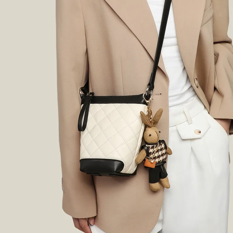 COMELY Cow Leather Patchwork Synthetic Leather Bucket Bags Shoulder Bag Crossbody Bag Small Size Women's White/Black-2