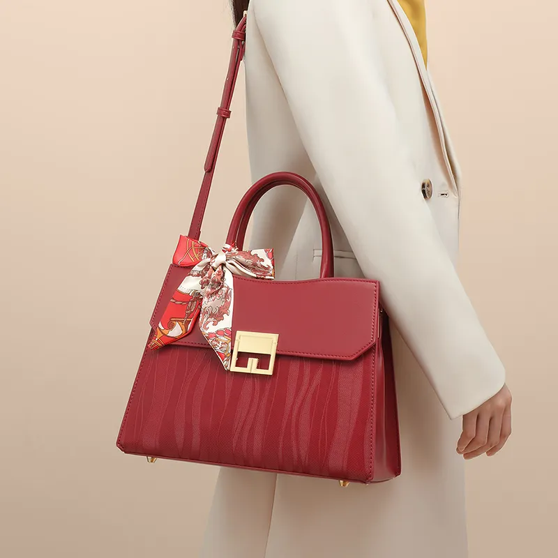 COMELY Cow Leather Patchwork Synthetic Leather Wedding Handbag Shoulder Bag Crossbody Bag Regular Women's Burgundy-5