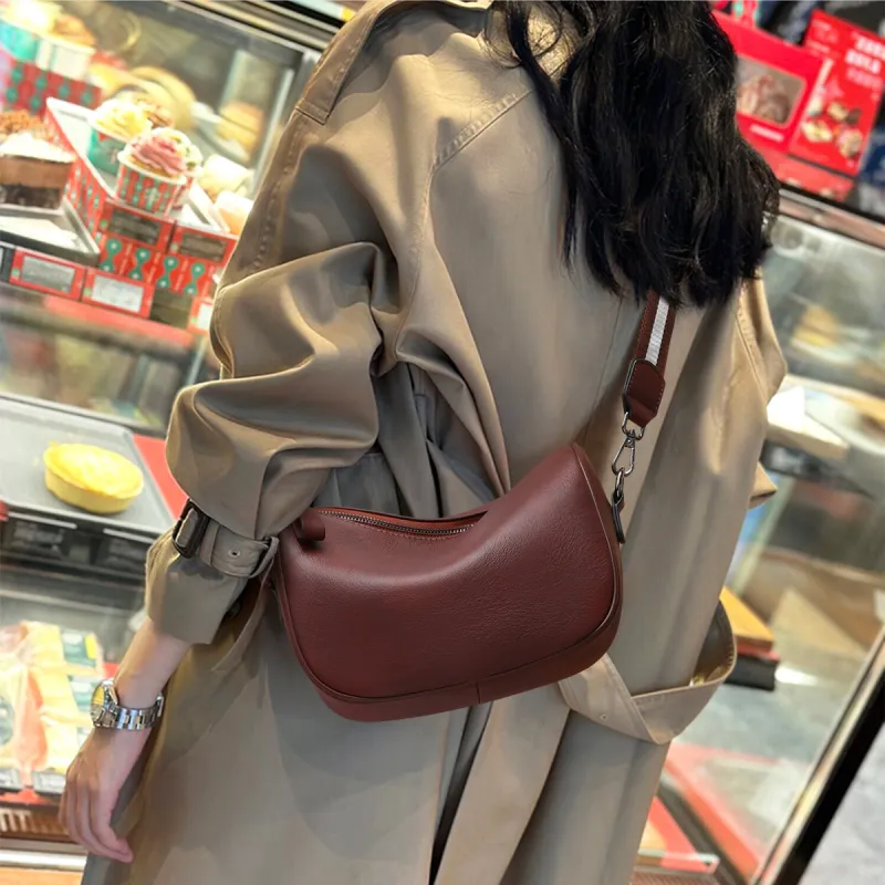 COMELY Cow Leather Pillow Bag Shoulder Bag Regular Women's Vintage Brown-3