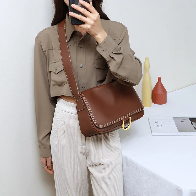 COMELY Synthetic Leather Shoulder Bag, Mom Bag, Shoulder Bag Regular Women's Brick Red/Black-2