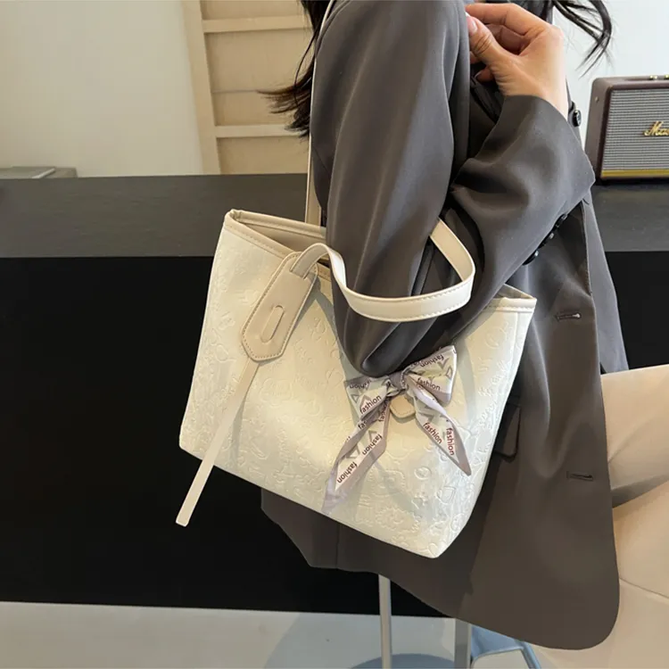 COMELY Cow Leather Tote Bag, Shopping Bag, Shoulder Bag Regular Women's Ecru-1