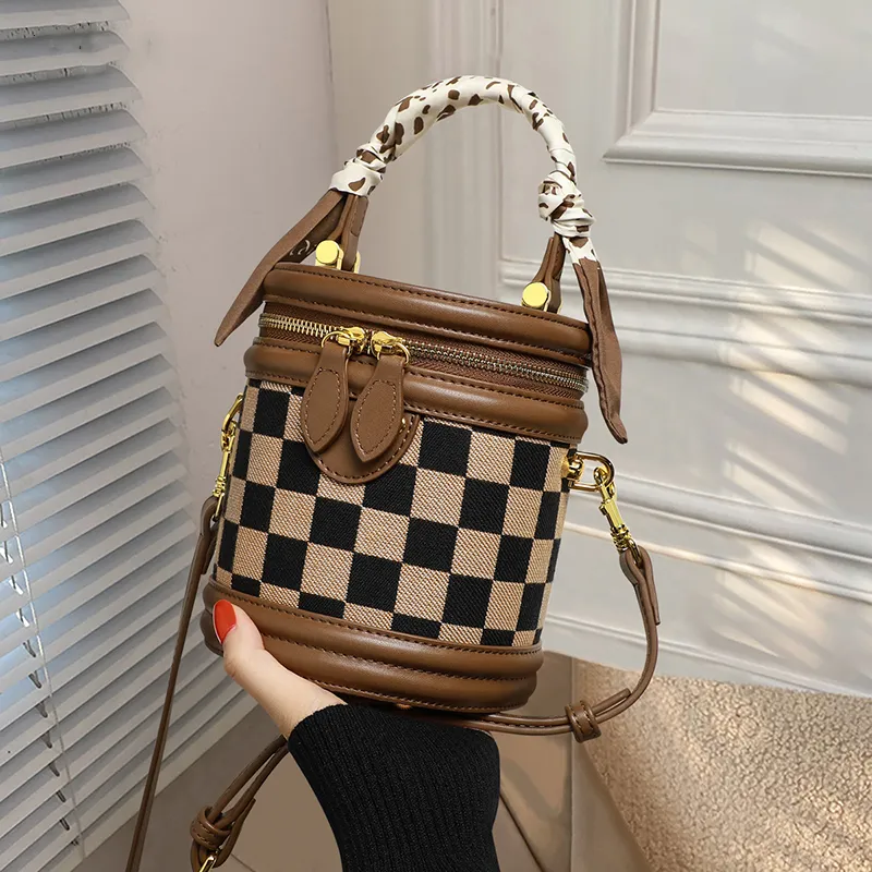 COMELY Canvas With Synthetic Leather Bucket Bags Shoulder Bag Crossbody Bag Regular Women's Square Brown-4