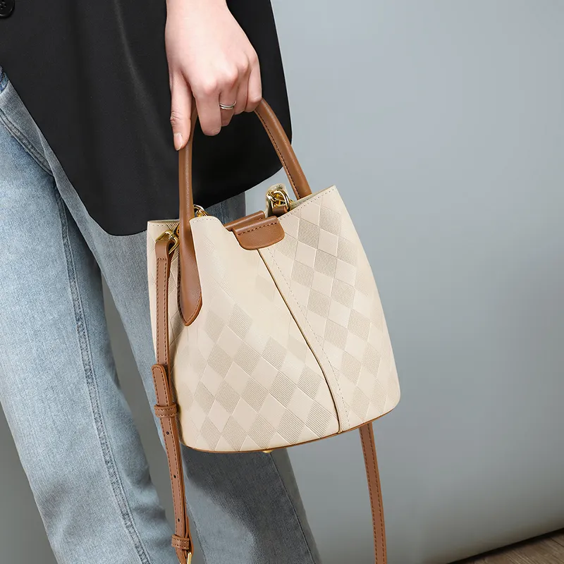 COMELY Cow Leather One Shoulder Handbag Women's Ecru-1