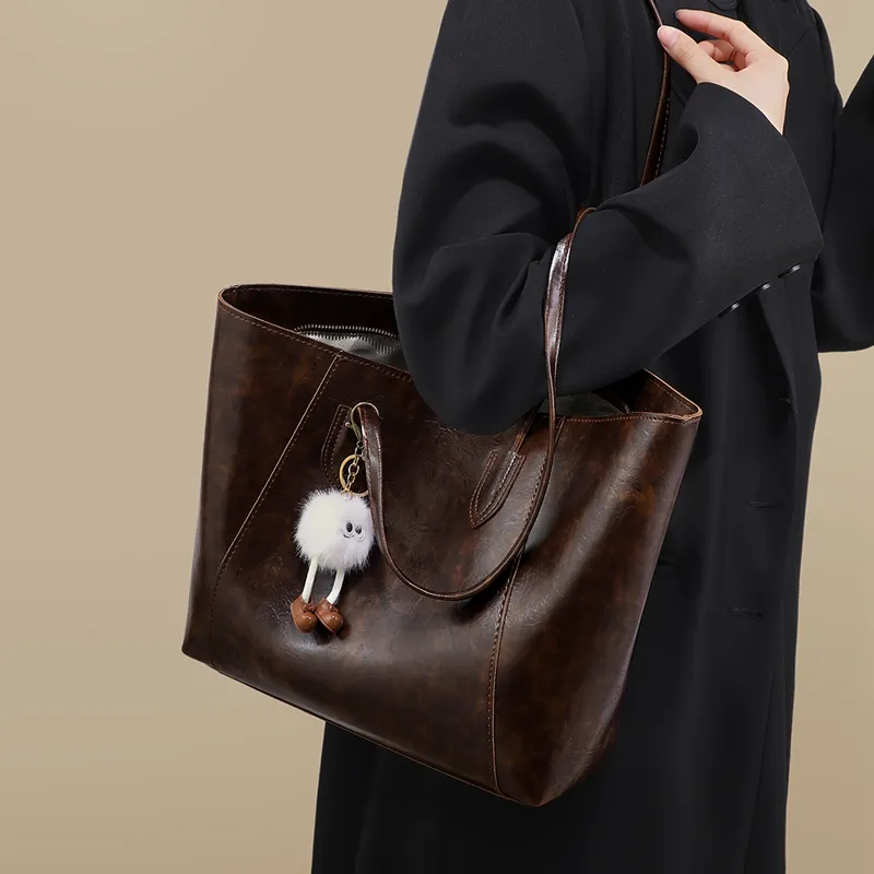 COMELY Synthetic Leather Tote Bag, Shopping Bag, Shoulder Bag Regular Women's Coffee-4