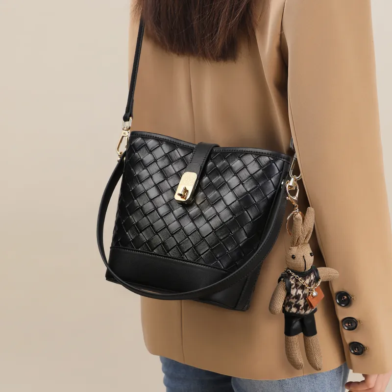 COMELY Cow Leather Handbag Shoulder Bag Crossbody Bag Regular Women's Black-1