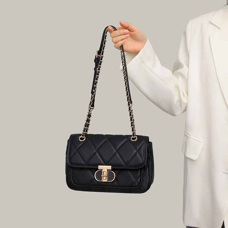 COMELY Cow Leather Patchwork Synthetic Leather Chain Small Square Bag Shoulder Bag Regular Women's Black/Ecru-4