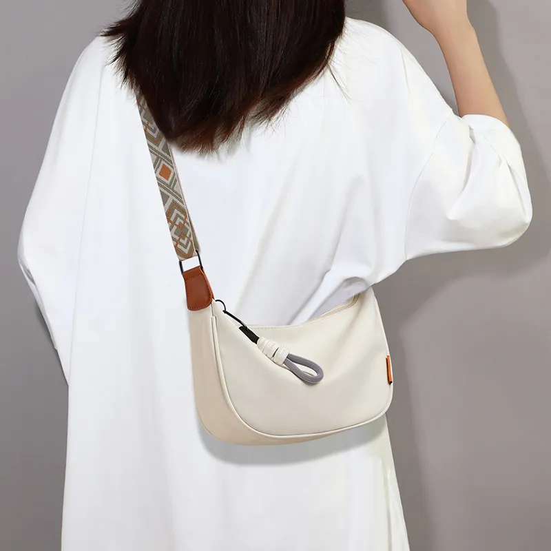 COMELY Fabric Shoulder Bag Women's White & Brown-2