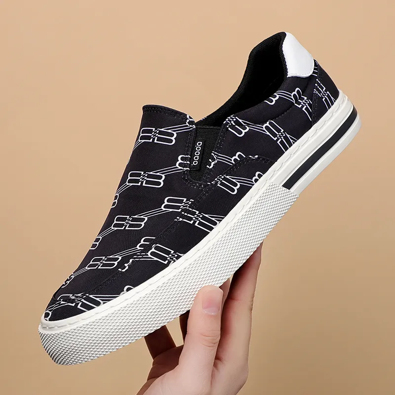 Baoda Breathable Low-Top Canvas Shoes Men's-1