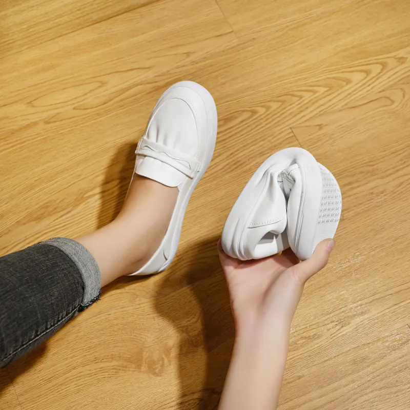 Help Loafers Women's Low Top White-9