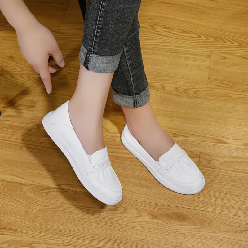 Help Loafers Women's Low Top White-4