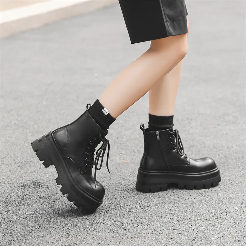 Dounkol Smart And Cool Ankle Length Martin Boot 6cm Unisex Black-3