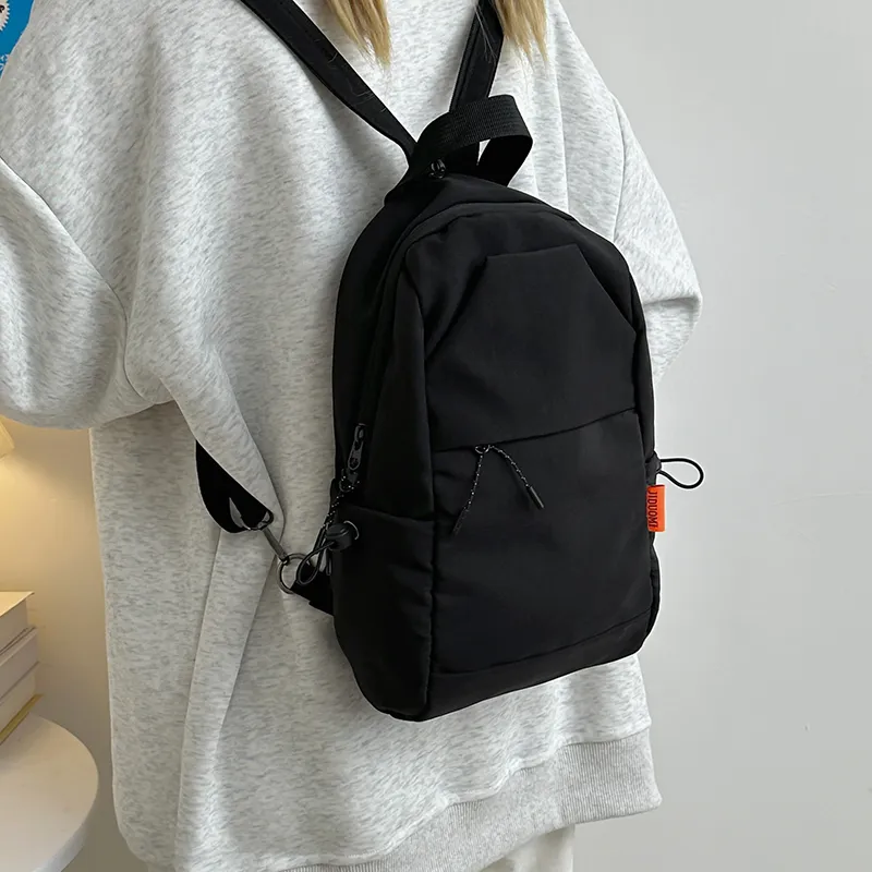 GEERDUN Nylon Backpack Unisex Ecru/Black/Army Green-6
