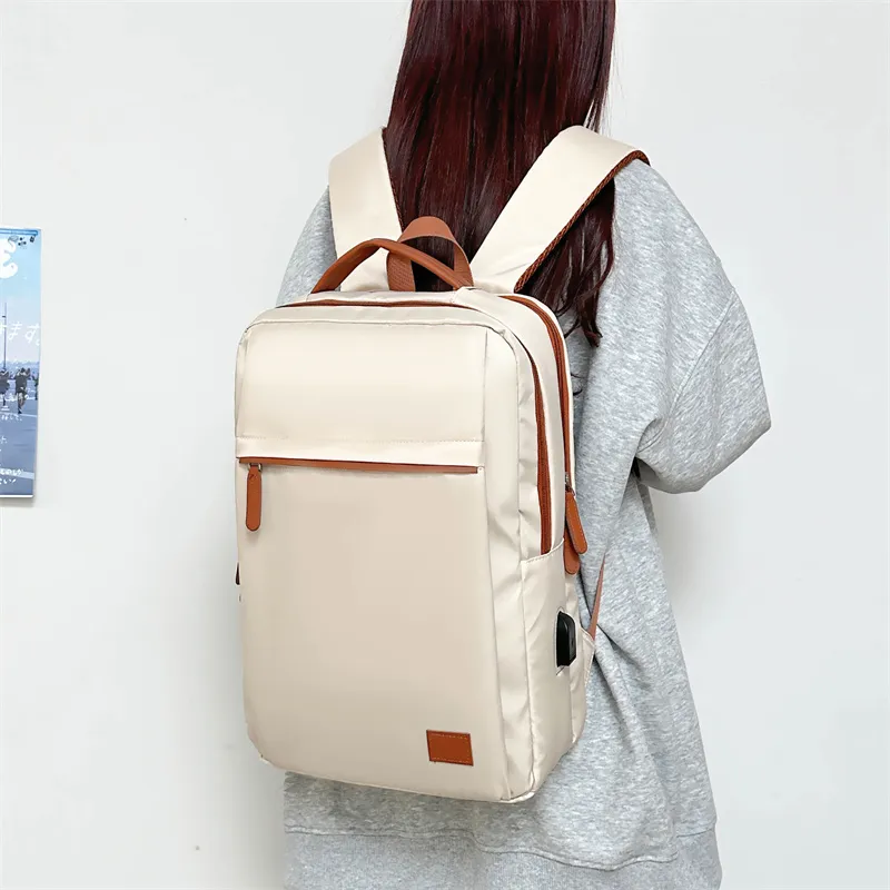 GEERDUN Oxford Backpack Unisex Ecru/Black-2