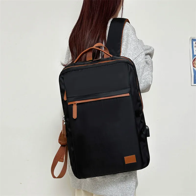 GEERDUN Oxford Backpack Unisex Ecru/Black-5