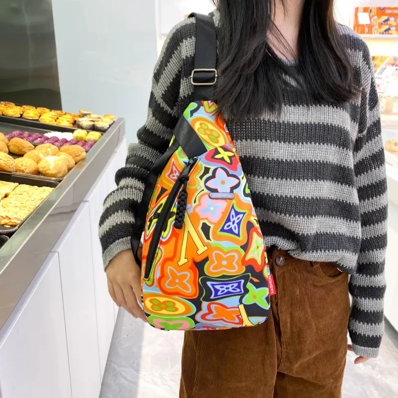 GEERDUN Nylon Sling Bag Regular Unisex Black/Orange Red/Green/Pink-8