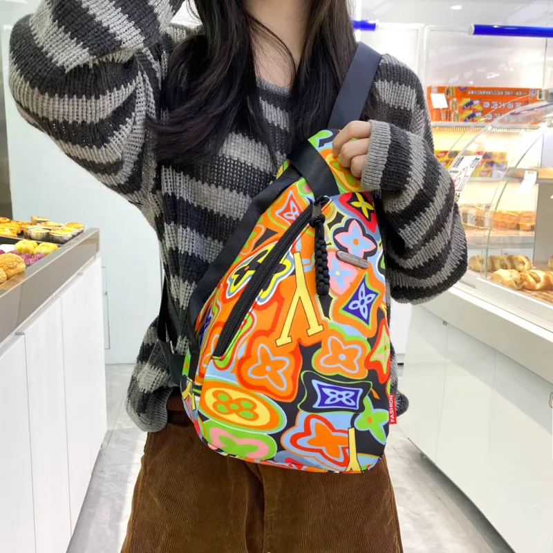 GEERDUN Nylon Sling Bag Regular Unisex Black/Orange Red/Green/Pink-6