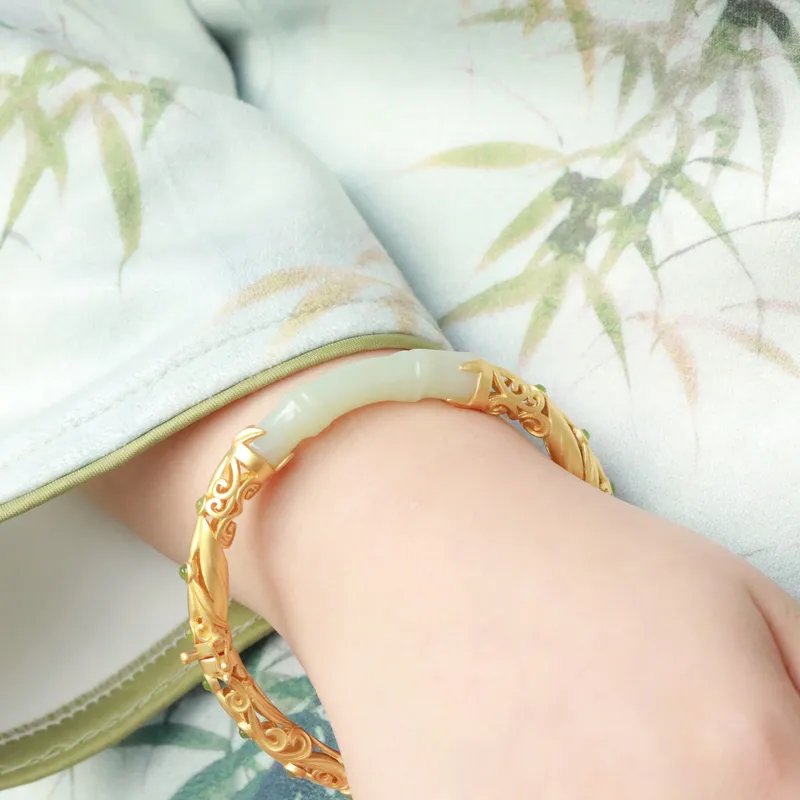 Mrs. Song Bangles Pale Greenish White Jade Women's-2