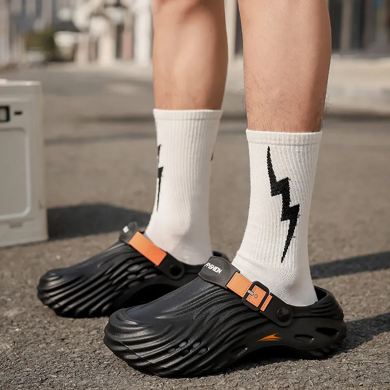 Kinglake Odor Resistant Slip Resistant Closed Toe Slippers Unisex-2