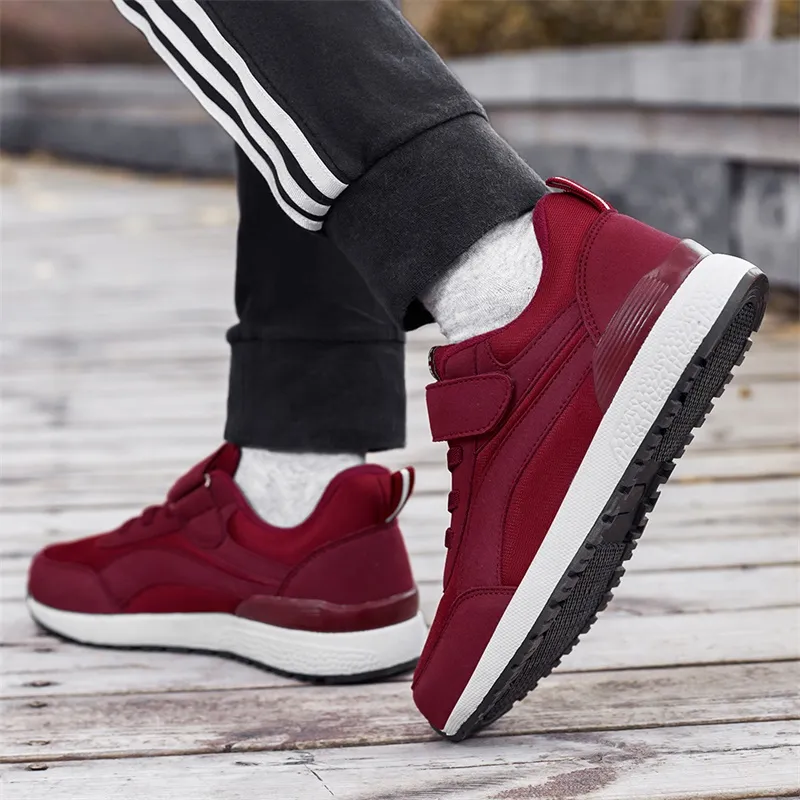 Medd Casual Shoes Women's Maroon-5