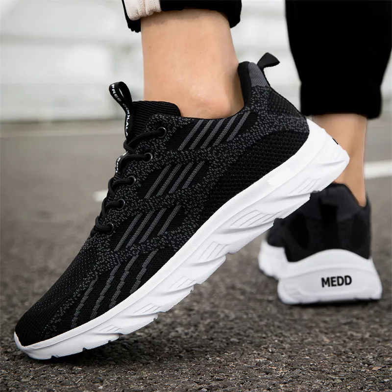 Medd Running Shoes Men Low Top Black White-2
