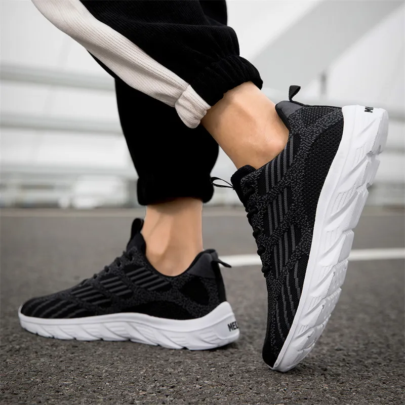 Medd Running Shoes Men Low Top Black White-4