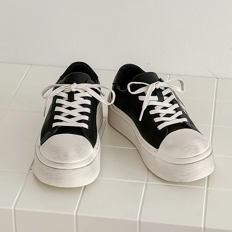 ΛOLUNKΛ Low Top Skateboard Shoes Unisex-9