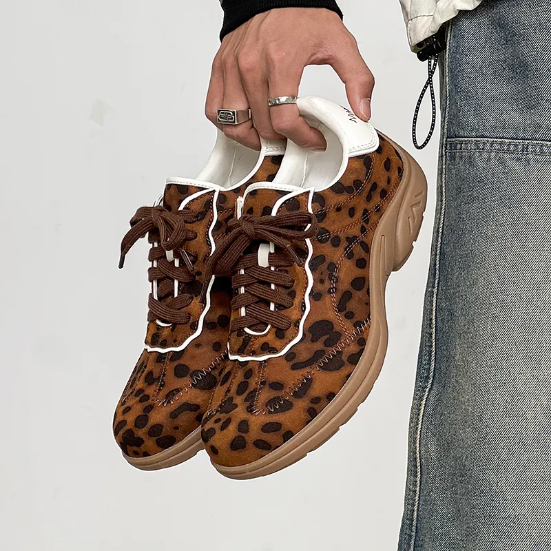 Ignition Abrasion Resistant Low Top Casual Shoes Unisex Leopard Print Brown-1