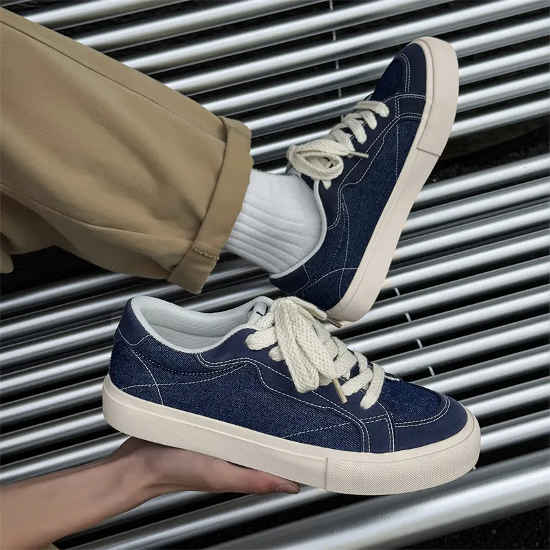 Ignition Lightweight And Breathable Low Top Skateboard Shoes Unisex-39