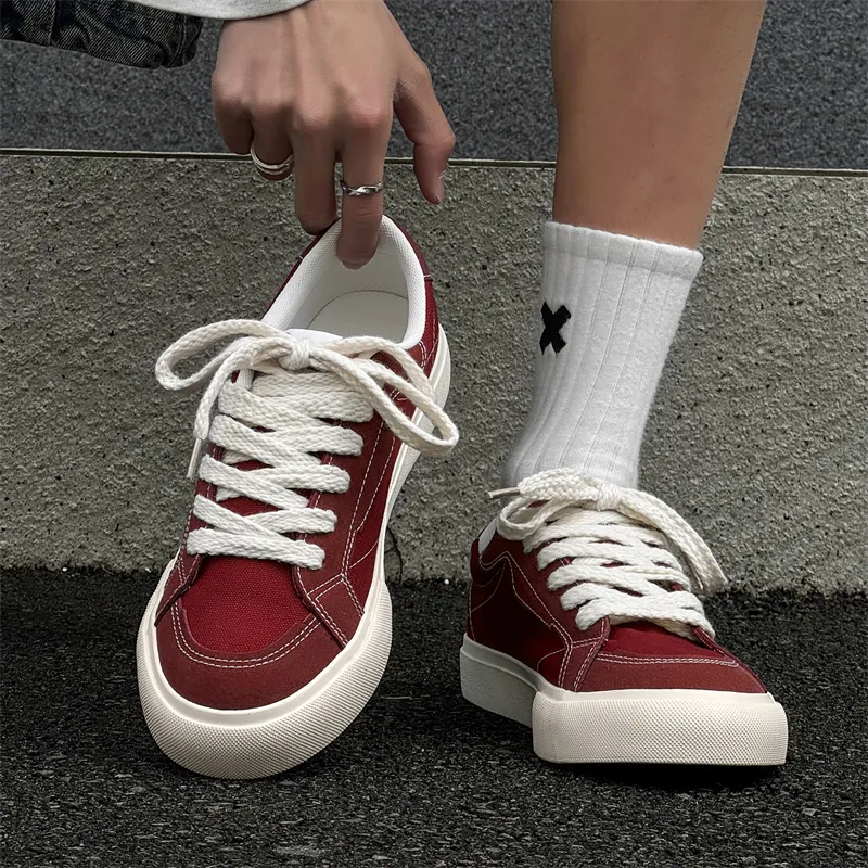 Ignition Lightweight And Breathable Low Top Skateboard Shoes Unisex-26