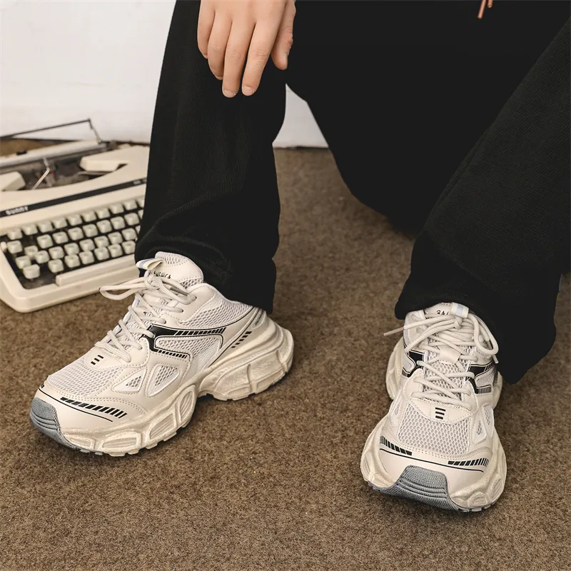 Anti-Slip And Wear-Resistant Breathable Low-Top Chunky Sneakers Unisex-17