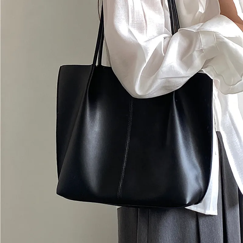 MILLIE'S Cow Leather With Synthetic Leather Combo Bag, Underarm Bag, Shoulder Bag Regular Women's Black-1