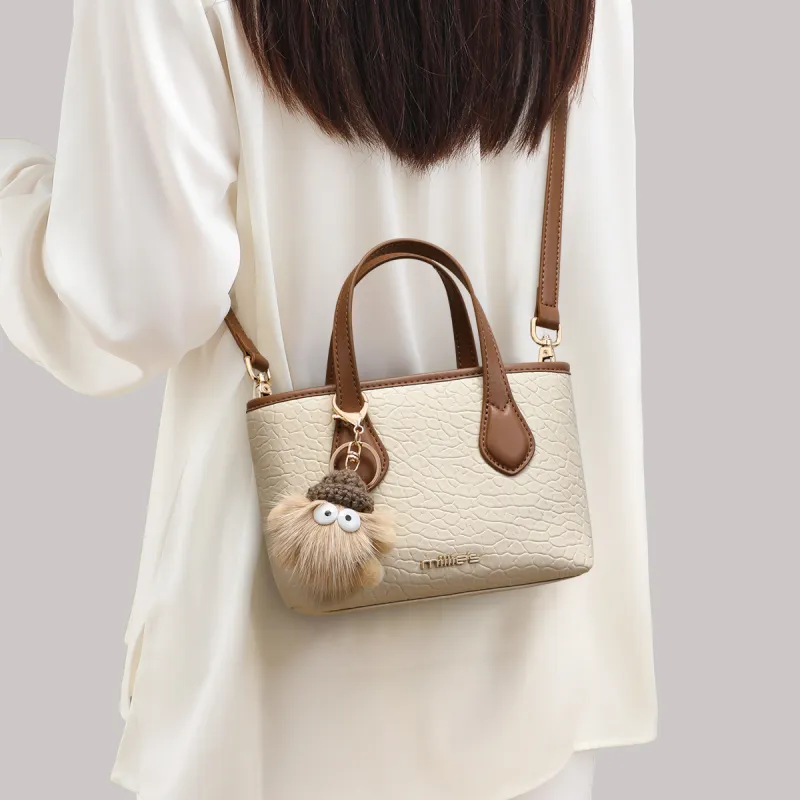 MILLIE'S Cow Leather Shoulder Bag, Crossbody Bag, Handbag, Tote Bag Regular Women's Ecru Coffee-6