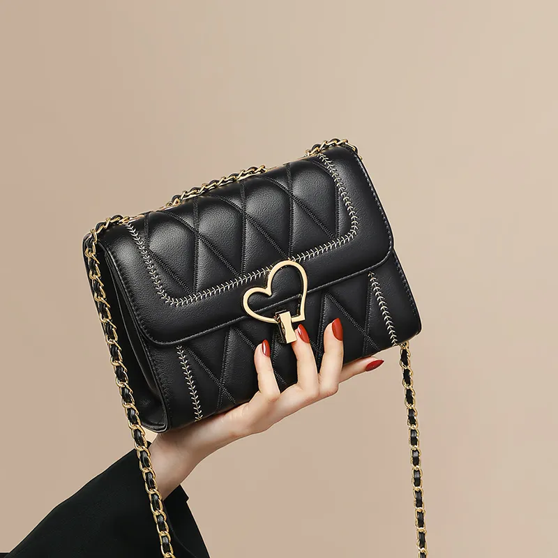 Millies Crossbody Bags Black-3