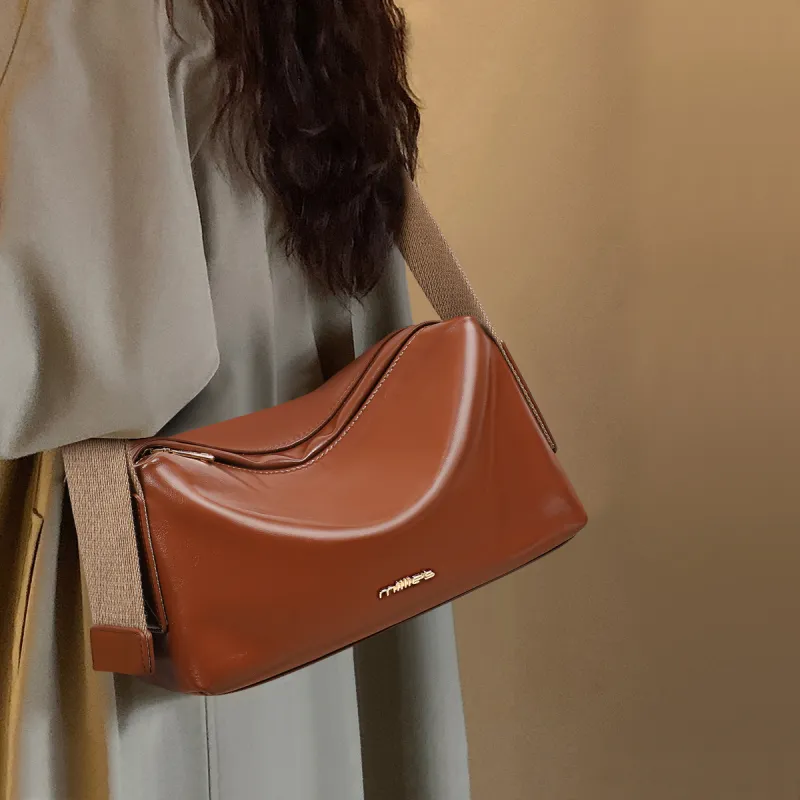 MILLIE'S Cow Leather Underarm Shoulder Bag Regular Women's Brown/Black-1