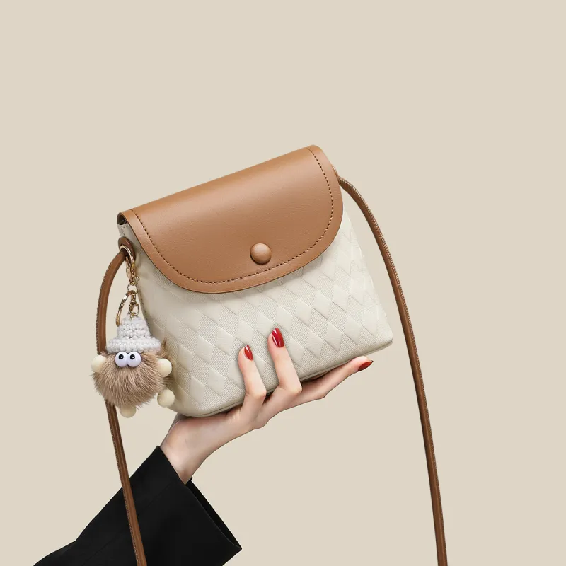 MILLIE'S Cow Leather Shoulder Bag, Crossbody Bag, Bucket Bag Trumpets Women's Ecru-1