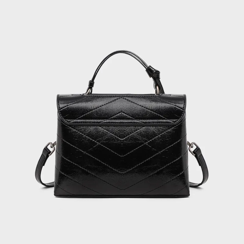 MILLIE'S Cow Leather Shoulder Bag, Crossbody Bag, Handbag Regular Women's Black-4