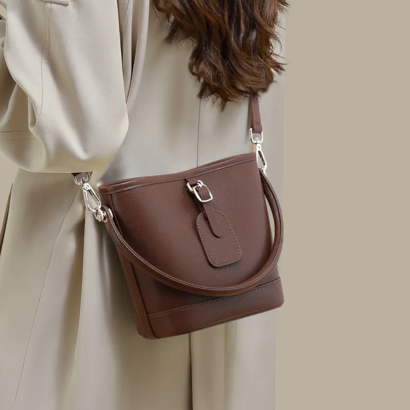 MILLIE'S Cow Leather Shoulder Bag, Crossbody Bag, Handbag, Bucket Bag Regular Women's Ecru/Coffee-8