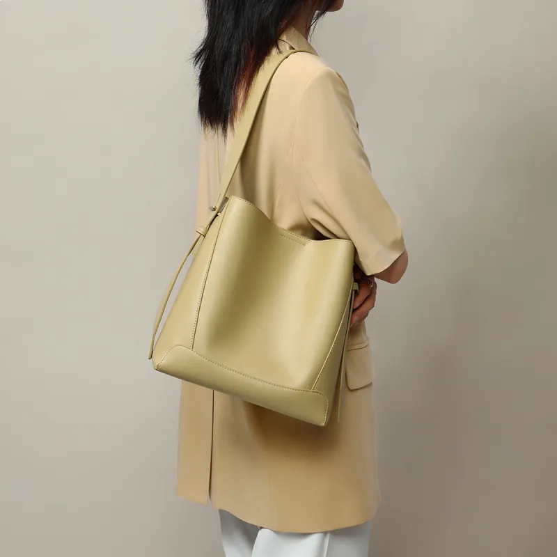 MILLIE'S Cow Leather Shoulder Bag Regular Women's Cocoa Brown/Vanilla Yellow/Light Oxygen White-6