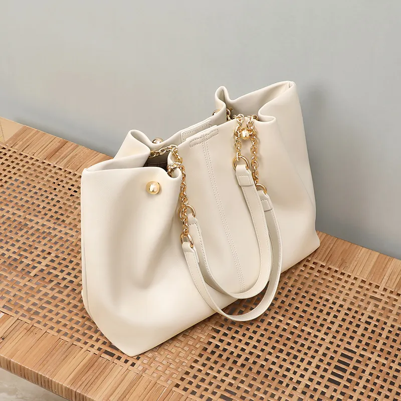 MILLIE'S Cow Leather Underarm Tote Bag, Shopping Bag, Handbag, Shoulder Bag Regular Women's Ecru-4