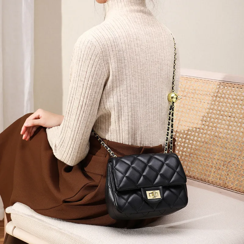 MILLIE'S Synthetic Leather Shoulder Bag Crossbody Bag Small Square Bag Regular Women's Black/Ecru-3